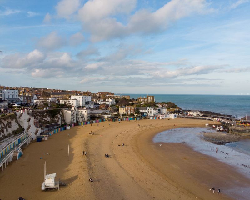 BROADSTAIRS SOGGIORNI STUDIO 2.jpeg